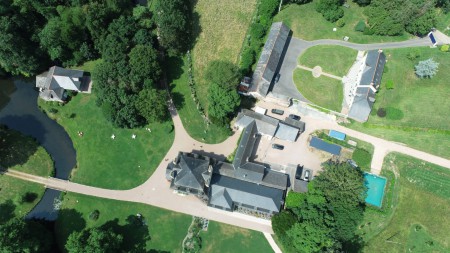 Prise_de_vue aérienne_du domaine_des longrais_par_ drone Rennes.JPG